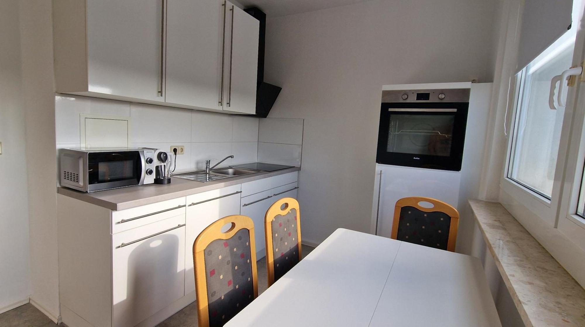 קמניץ 2 Bedroom Cityview Apartment Ps5-Qled Tv-Parking מראה חיצוני תמונה